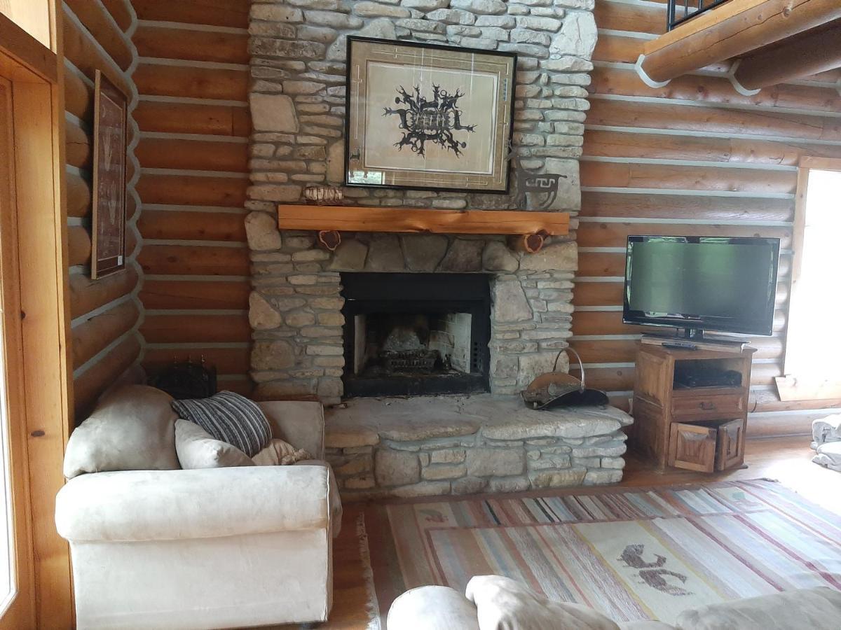 Cherokee Mountain Log Cabins 尤里卡斯普林斯 外观 照片